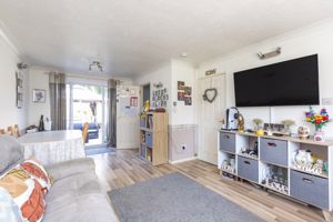 Living/Dining Room - click for photo gallery